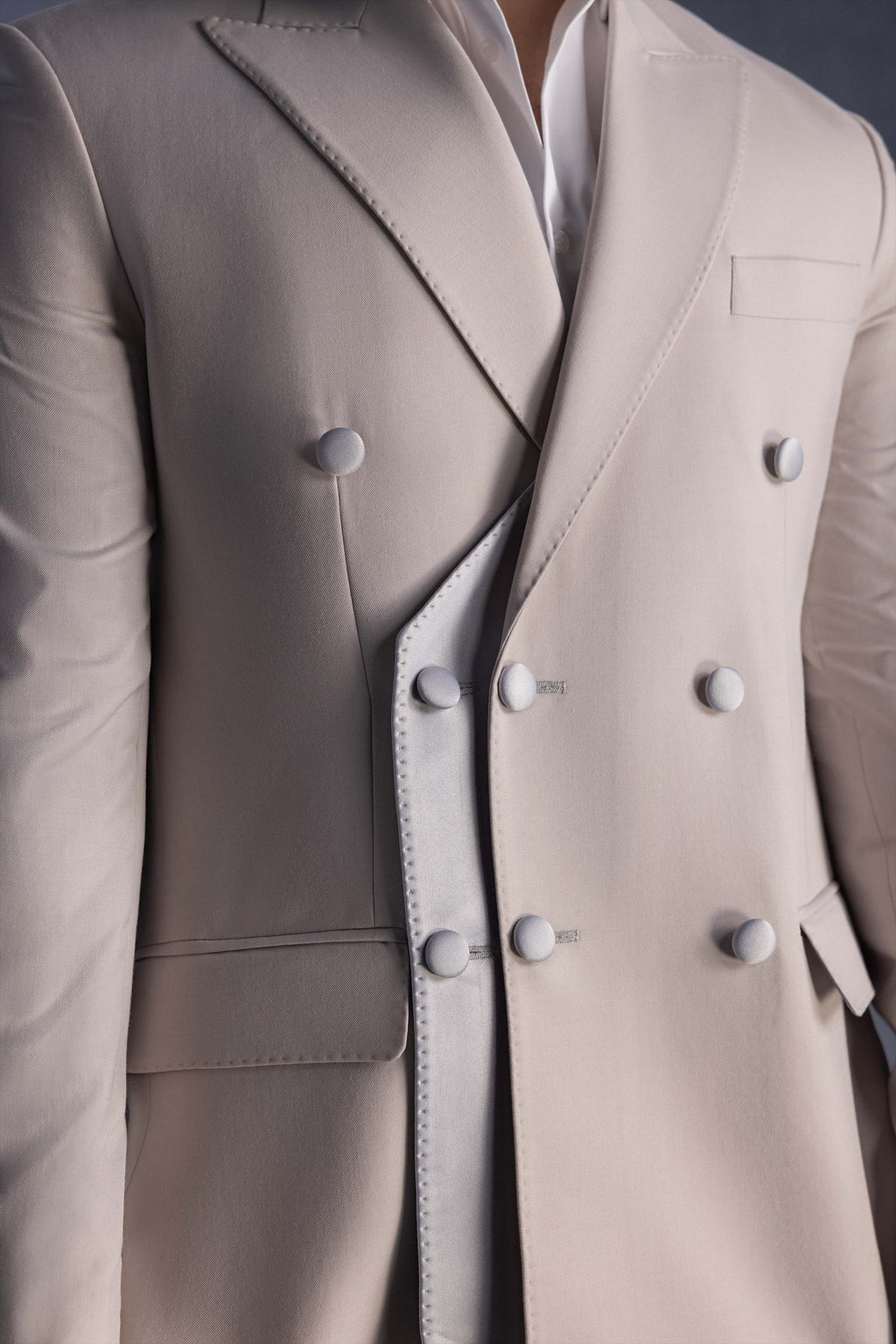 Caelum Silentii Men Suit - Taupe