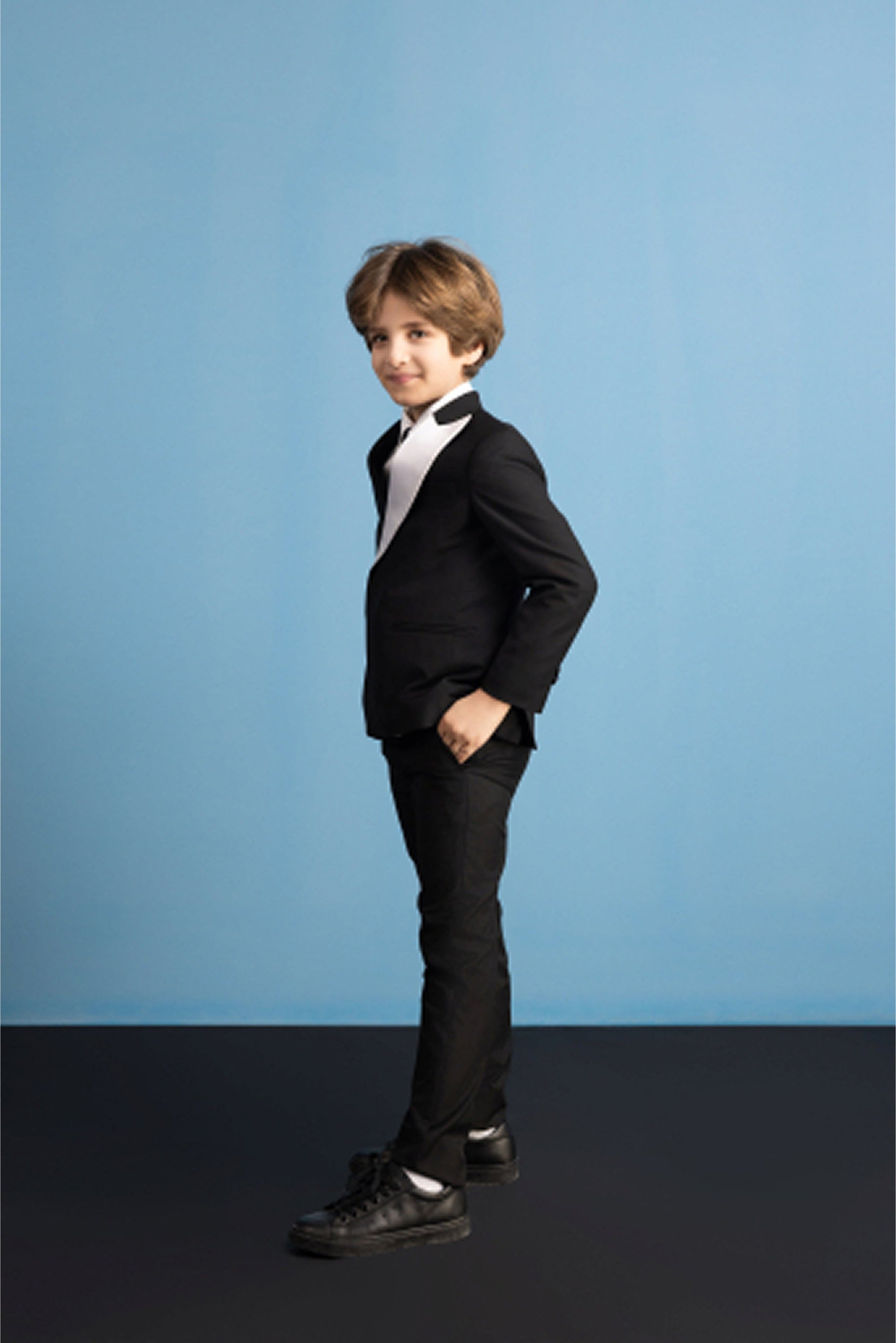 Nigrum & Album 2-Piece Suit