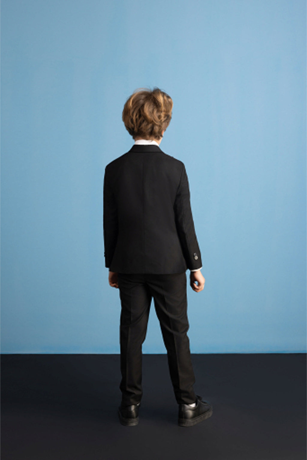 Nigrum & Album 2-Piece Suit