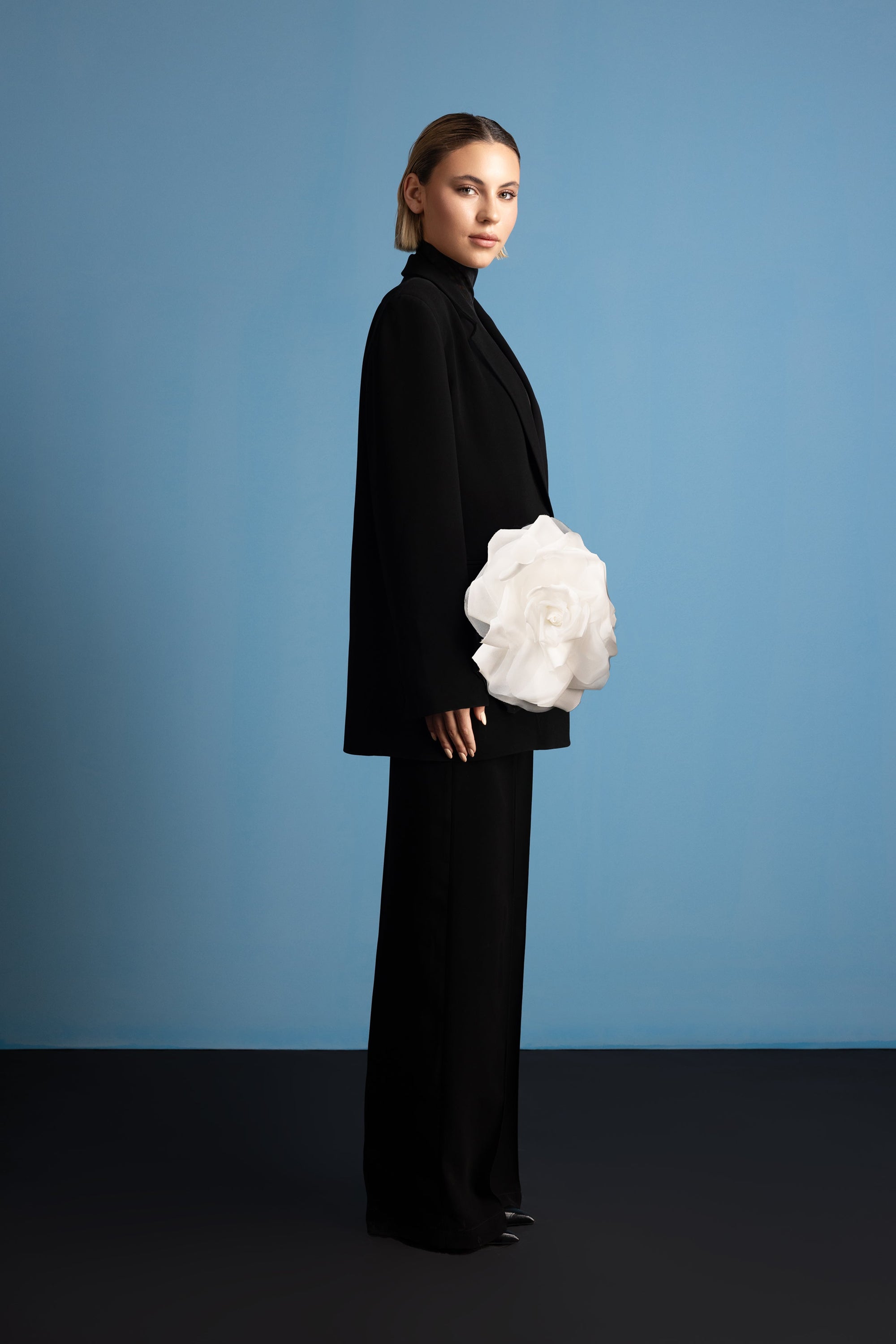 Nigrum & Album 3D Flower Suit